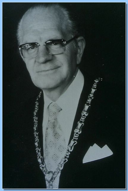 Dr. Hans Hutter 1951-1976_0001.jpg