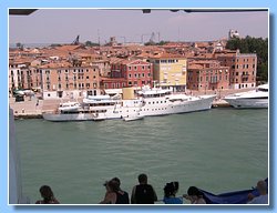 (01)Odplouvání z Benátek.jpg